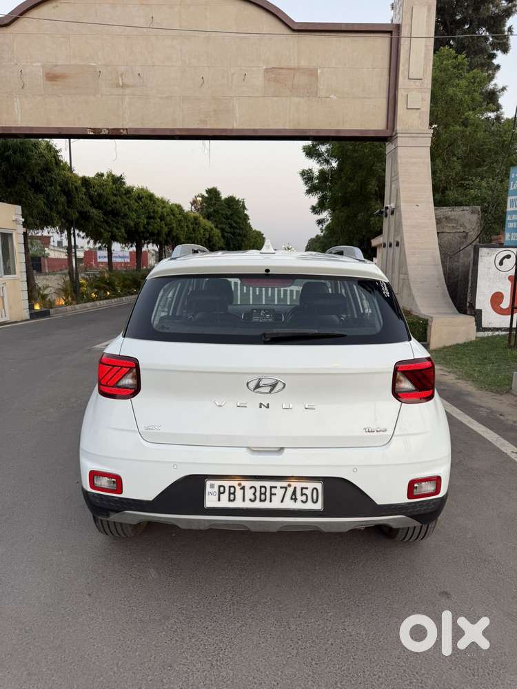 Hyundai Venue 1.0l Turbo Gdi Sx(o) Mt, 2019, Petrol