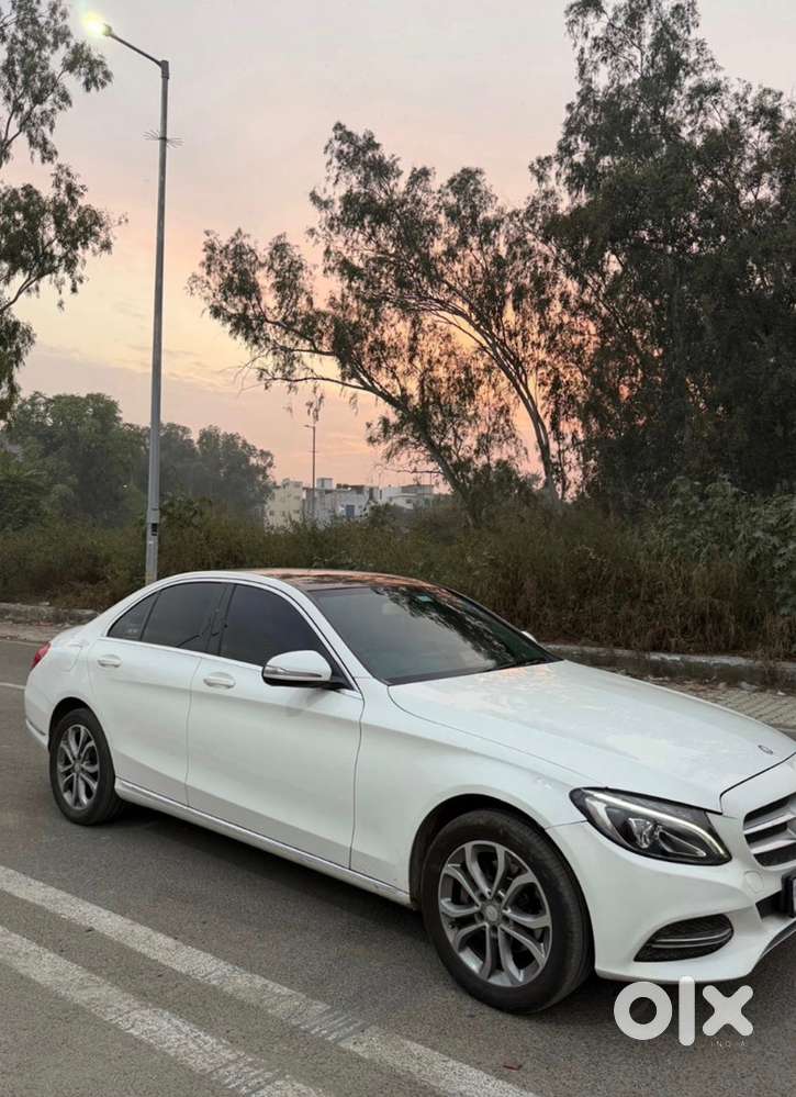 Mercedes-benz C Class 2015 Petrol Good Condition