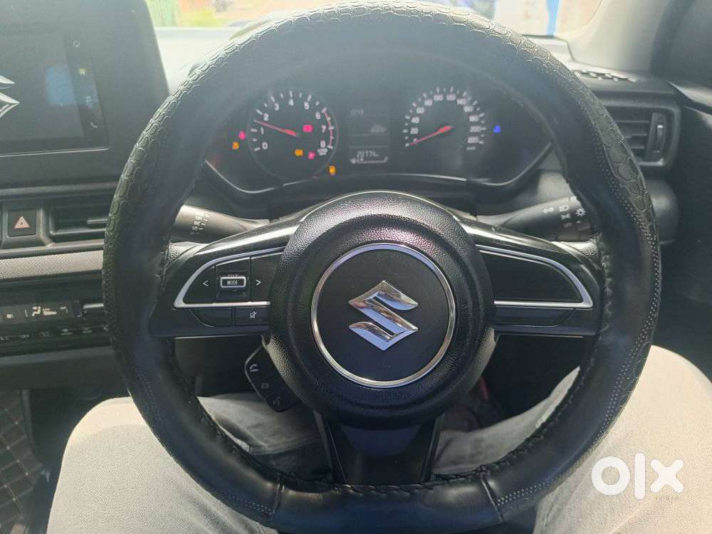Maruti Suzuki Swift Vxi Glory Limited Edition, 2025, Petrol