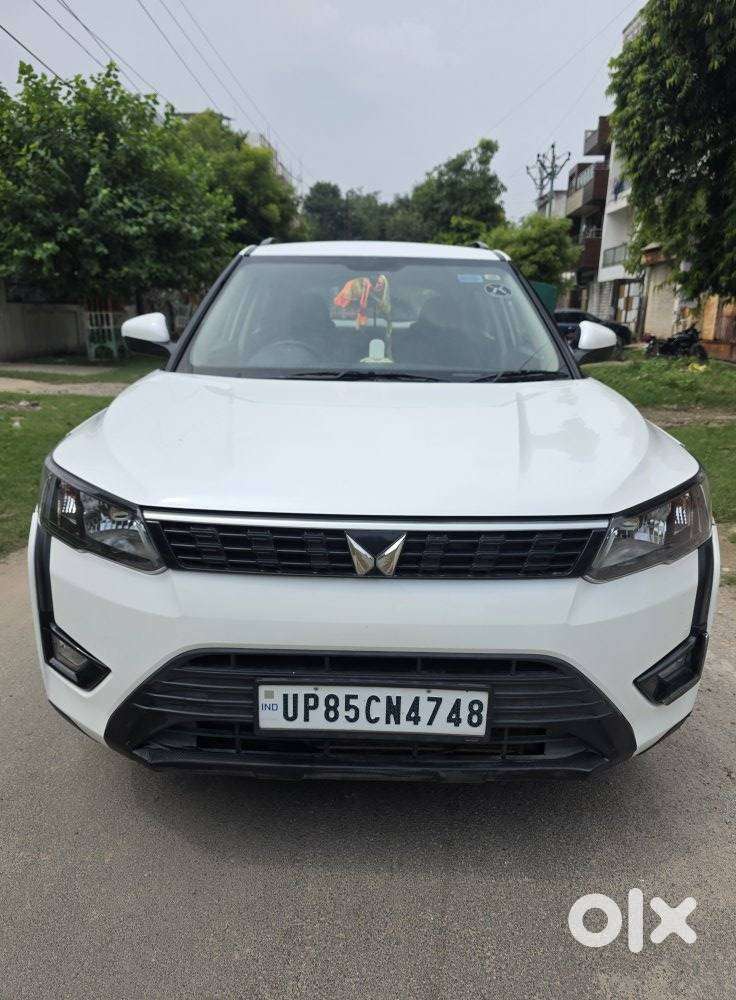 Mahindra Xuv300 W4, 2024, Petrol