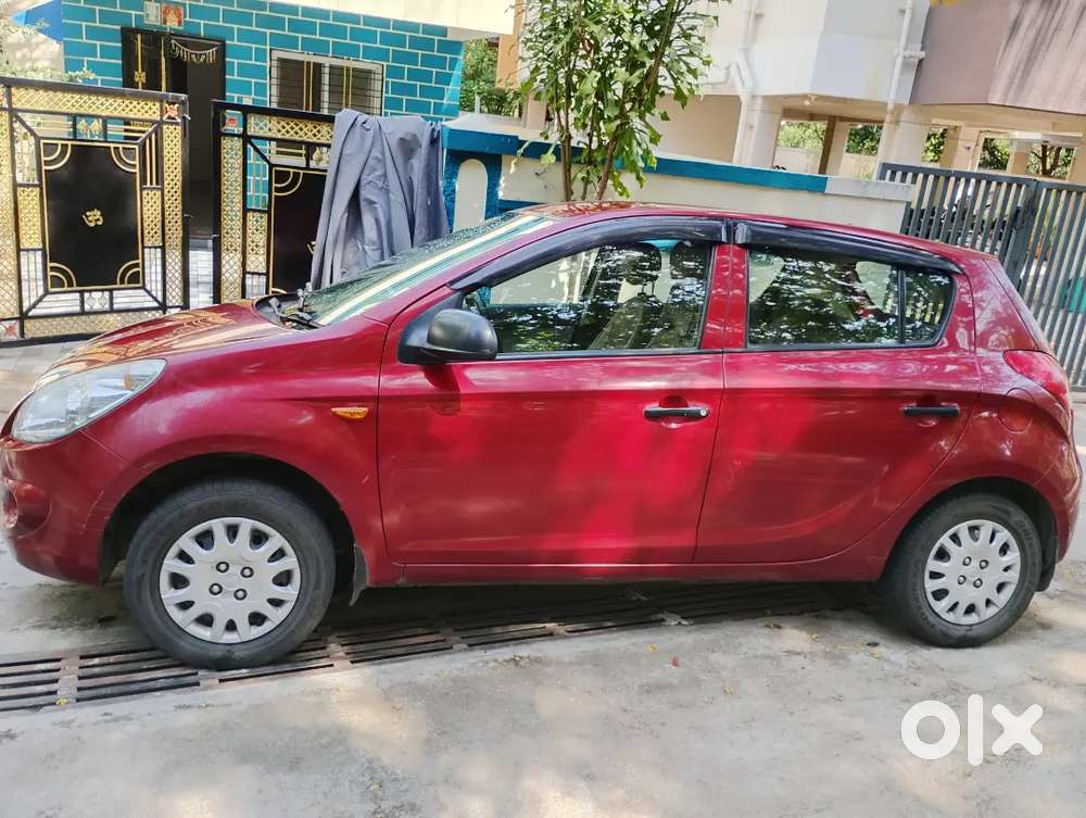 Hyundai I20 2011 Cng Well Maintained