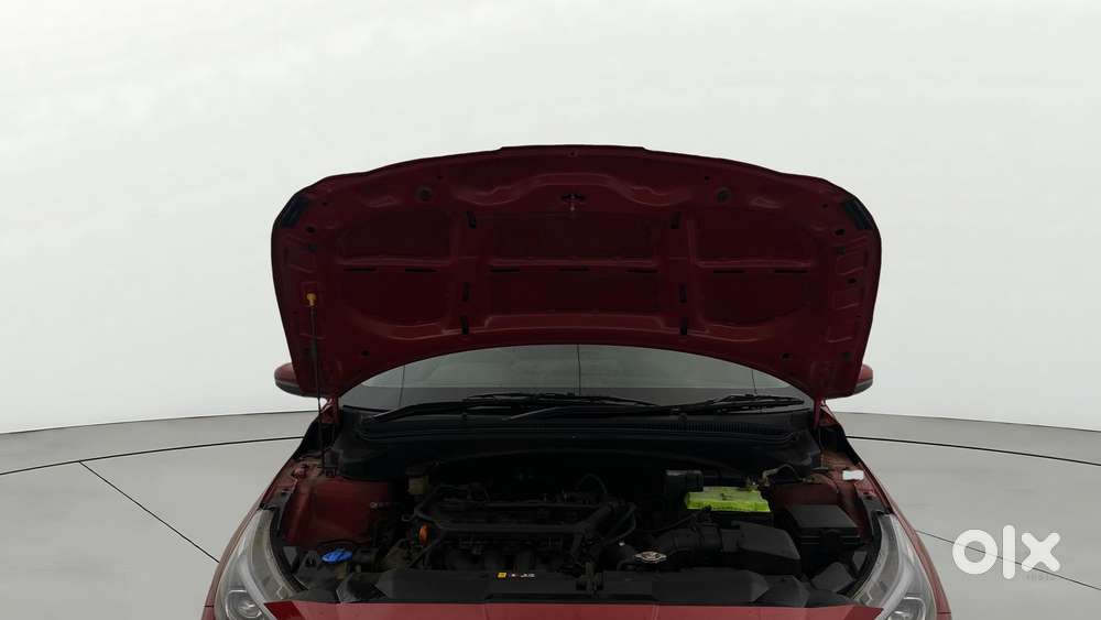 Hyundai New I20 1.2 Asta (o) Mt, 2021, Petrol