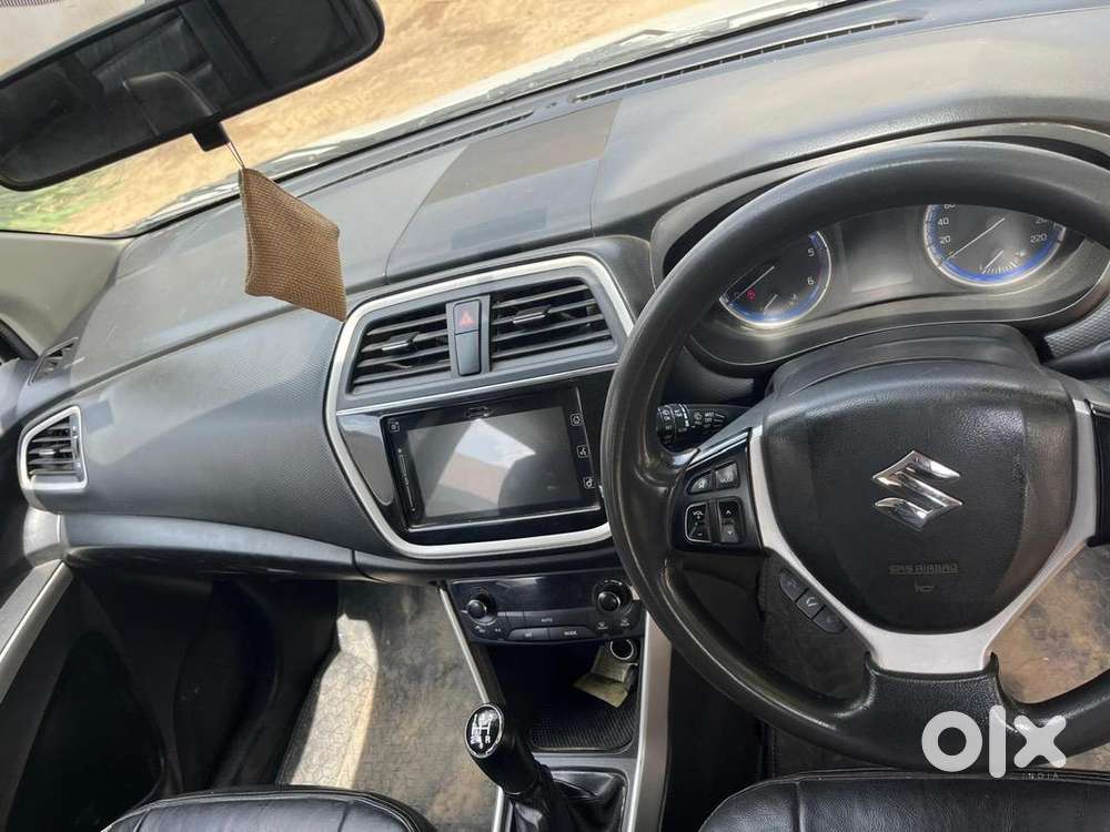 Maruti Suzuki S-cross 2017 Diesel 100000 Km Driven
