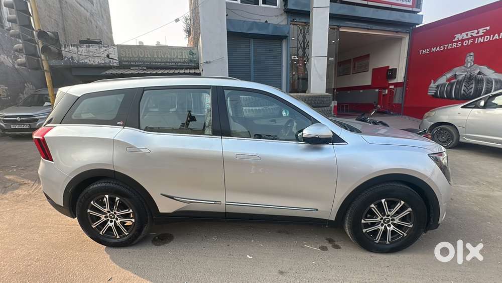 Mahindra Xuv700 2022 Diesel Well Maintained