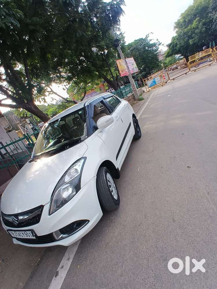 Maruti Suzuki Dzire 1.2 Vxi, 2015, Petrol