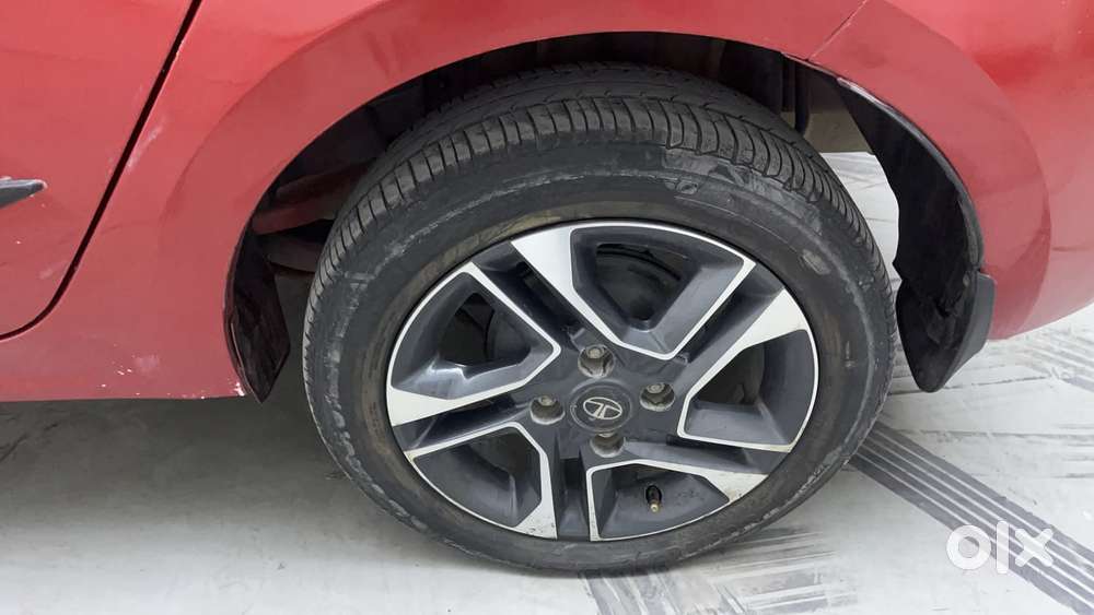 Tata Tigor 1.2 Revotron Xz Option, 2017, Petrol