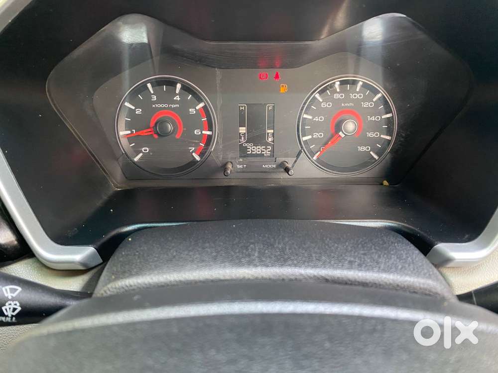 Mahindra Kuv 100 2016-2017 Mfalcon G80 K6 Plus, 2016, Petrol