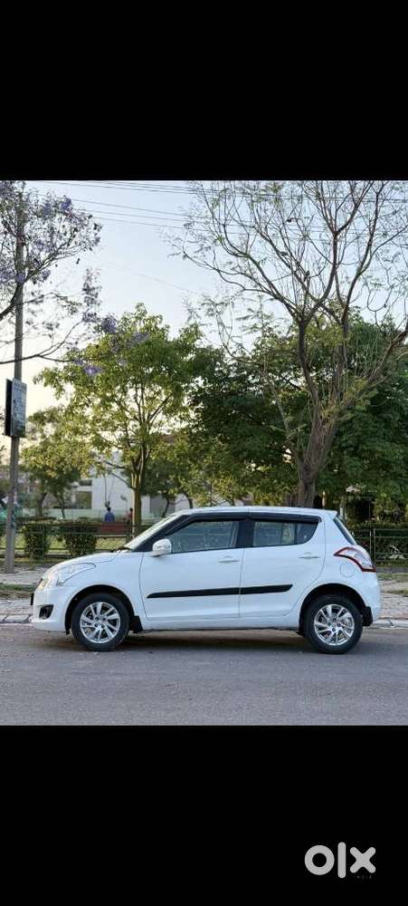 Maruti Suzuki Swift Zxi, 2014, Petrol