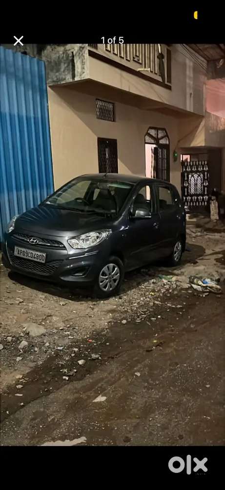 Hyundai I10 Sportz At (2011)  Single Owner  Smooth Automatic