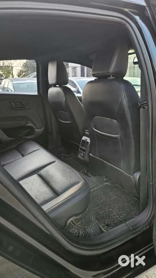 Tata Altroz Xz Plus (s) Dark Edition Diesel, 2023, Diesel