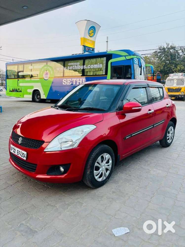 Maruti Suzuki Swift Vxi + Manual, 2012, Petrol