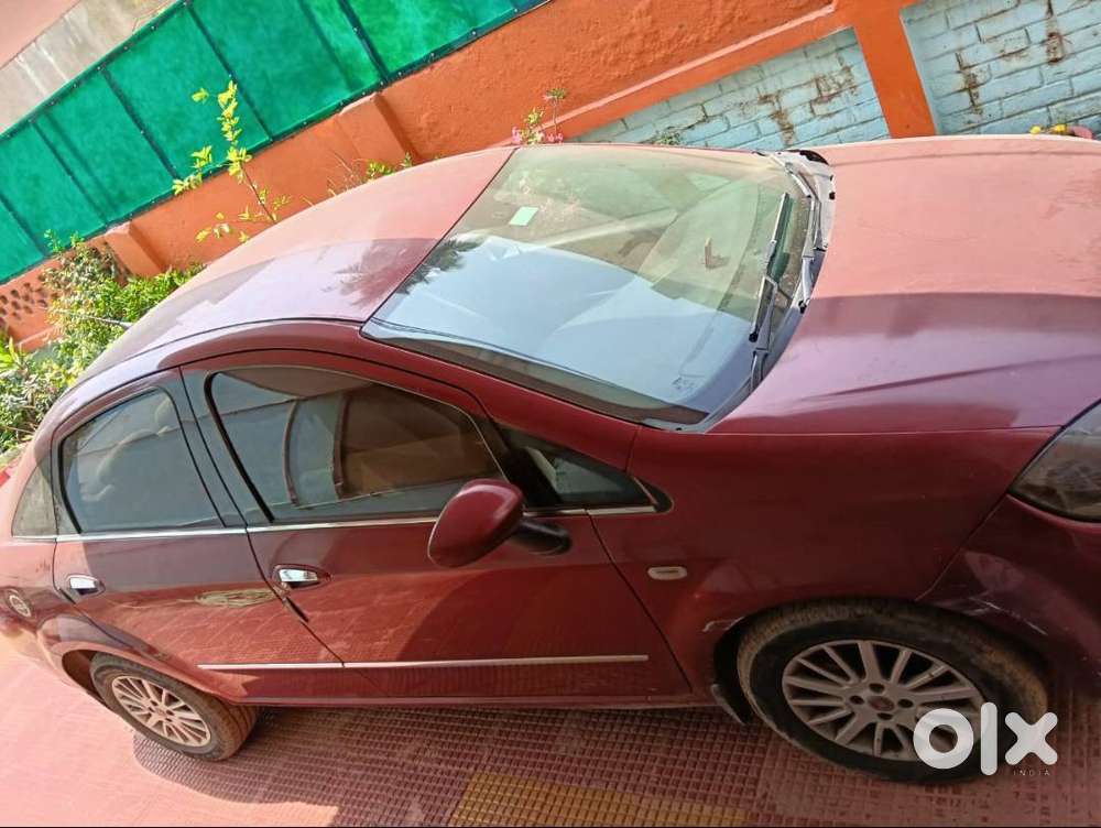 Fiat Linea Emotion 2009 Petrol