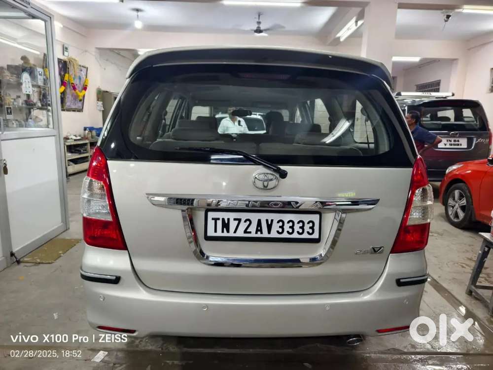 Toyota Innova Vdi 2012 Diesel Manual - 245000 Km