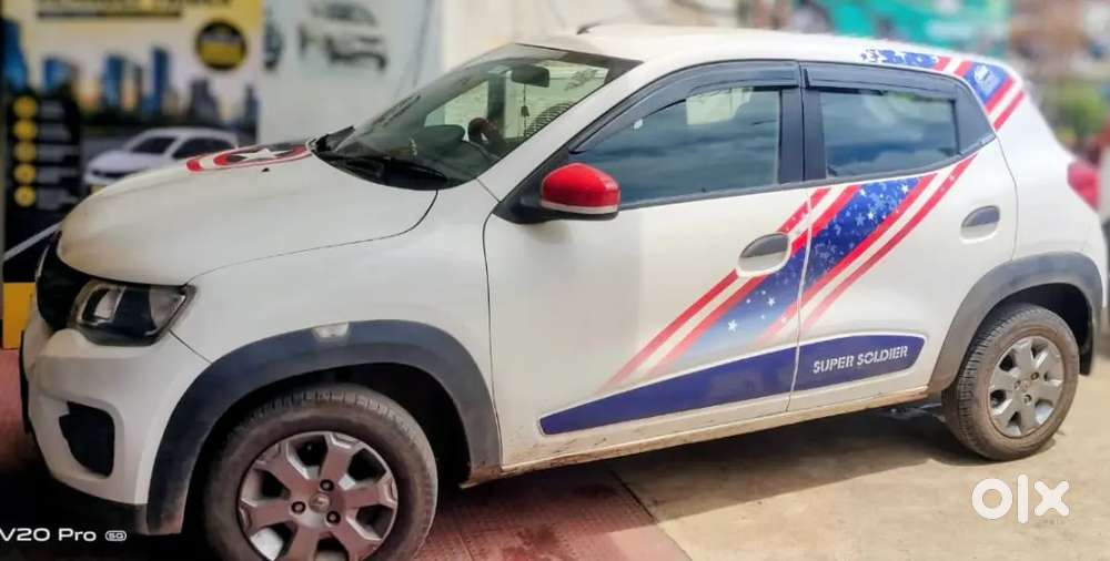 Renault Kwid Captain America Edition