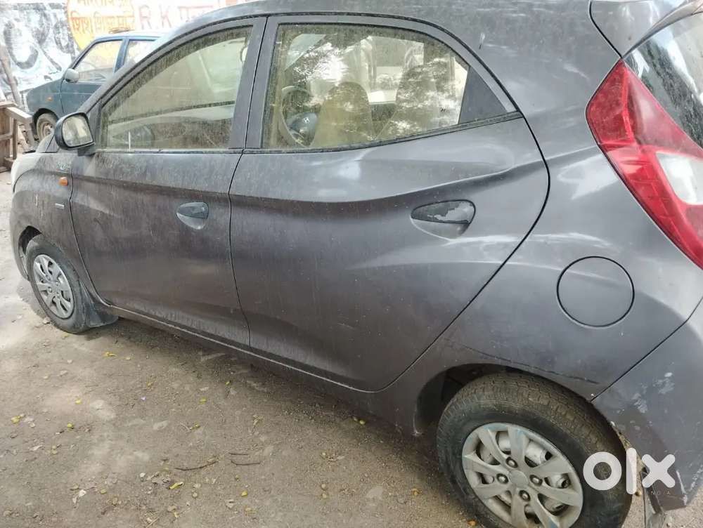 Hyundai Eon 2012 Petrol Well Maintained