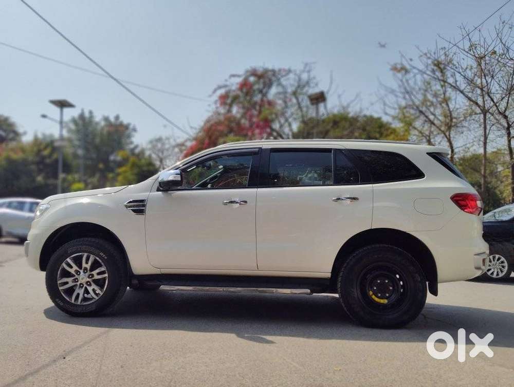 Ford Endeavour 2.2 Titanium At 4x2, 2018, Diesel