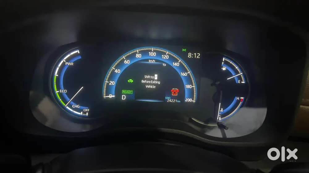 Toyota Innova Hycross Zx Top Model,  2023