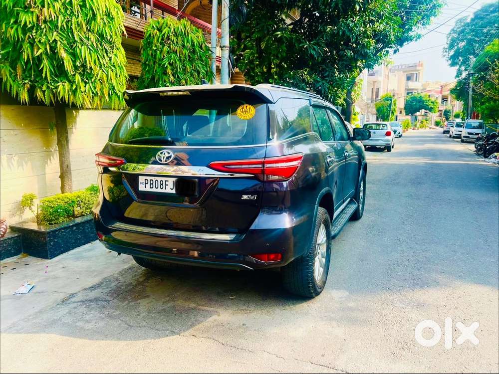 Toyota Fortuner 4x2 Automatic