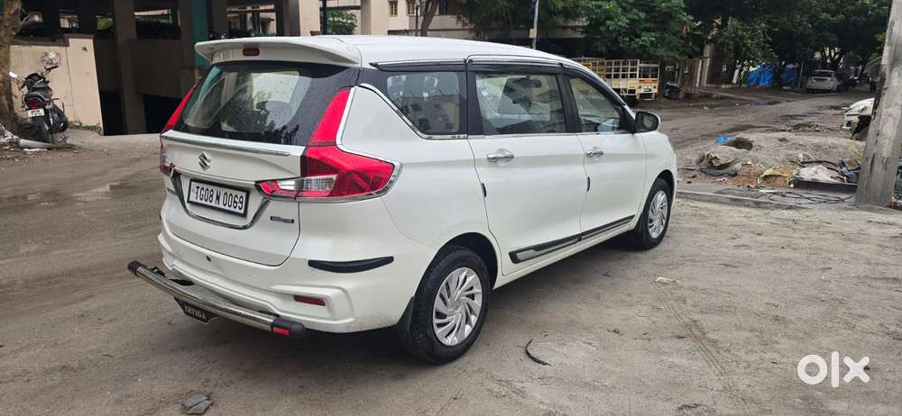 Maruti Suzuki Ertiga 1.5 Vxi, 2024, Petrol