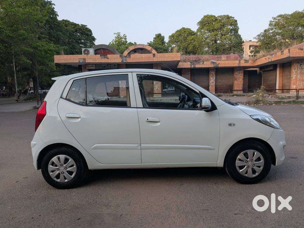 Hyundai I10 [2010-2017] 1.2 Sportz At, 2011, Petrol