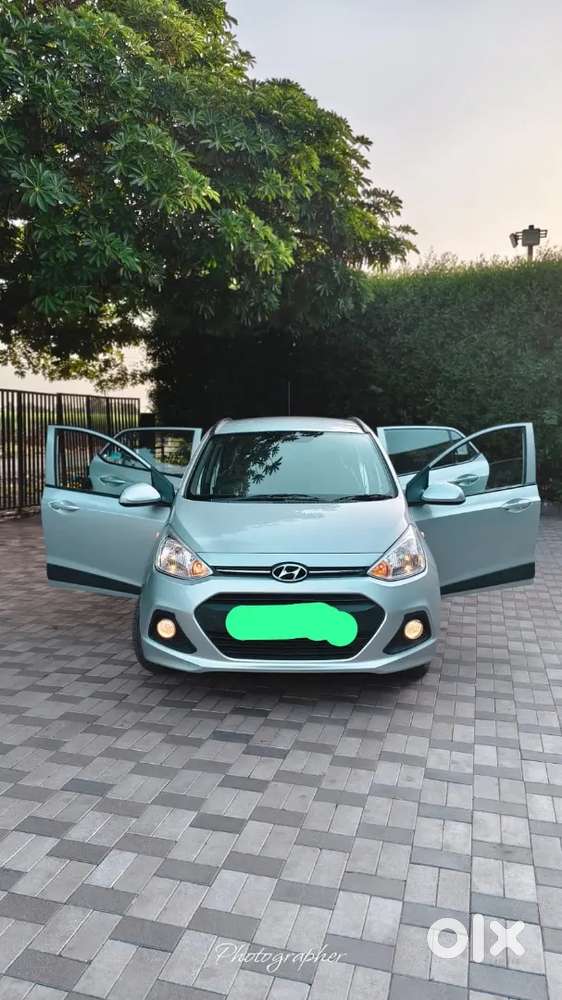 Hyundai Grand I10 Petrol Magna 2015