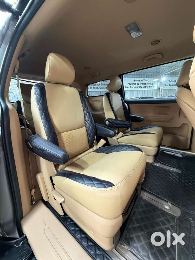 Kia Carnival Premium, 2022, Diesel
