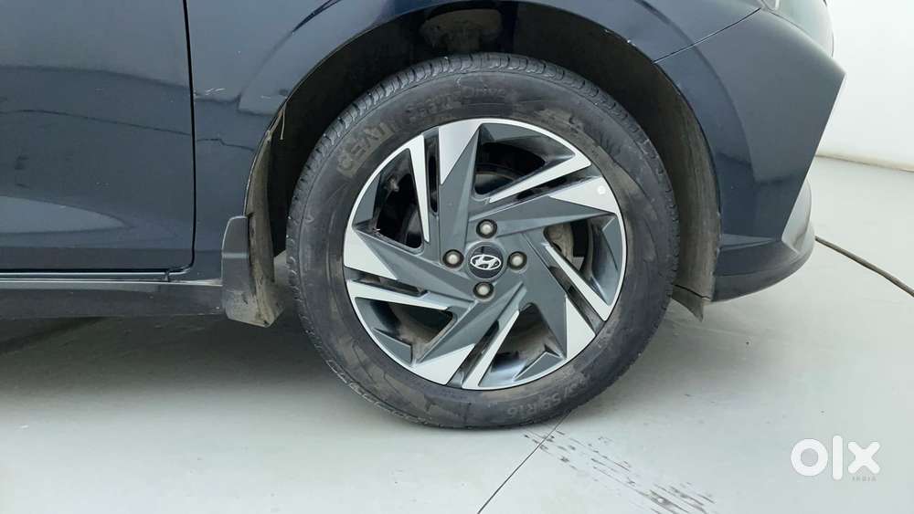 Hyundai I20 Asta (o) 1.0 Turbo Dct, 2023, Petrol