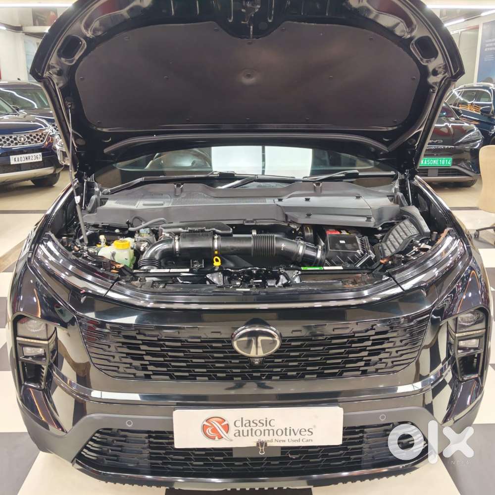 Tata Safari Adventure Plus Dark Edition, 2024, Diesel