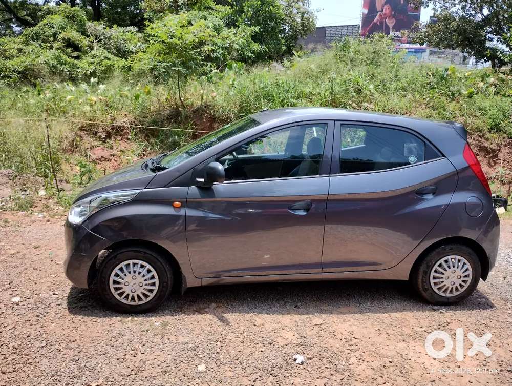 Hyundai Eon Era+2016 New Tyres Accident Free Company Service 53000 Km