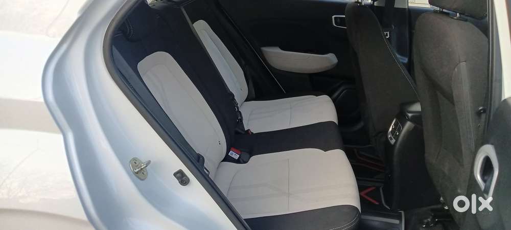 Hyundai Venue Sx, 2024, Petrol