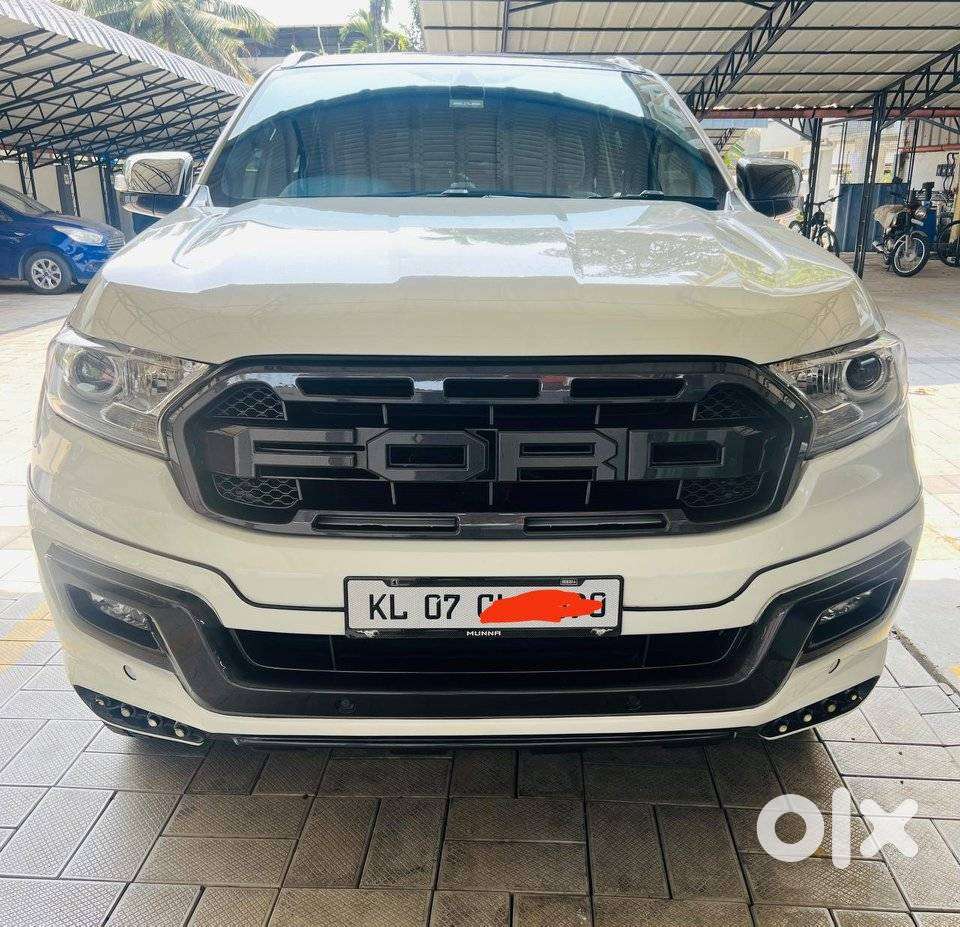 Ford Endeavour 3.2 Titanium At 4x4, 2017, Diesel