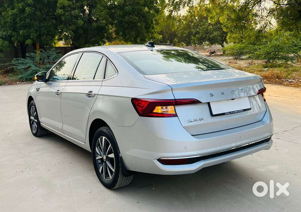 Skoda Slavia 1.0 Tsi Style At, 2024, Petrol