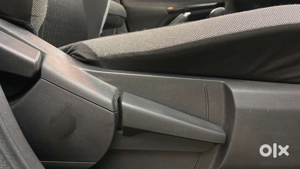Nissan Magnite Kuro Edition 1.0 Turbo Petrol Cvt, 2023, Petrol
