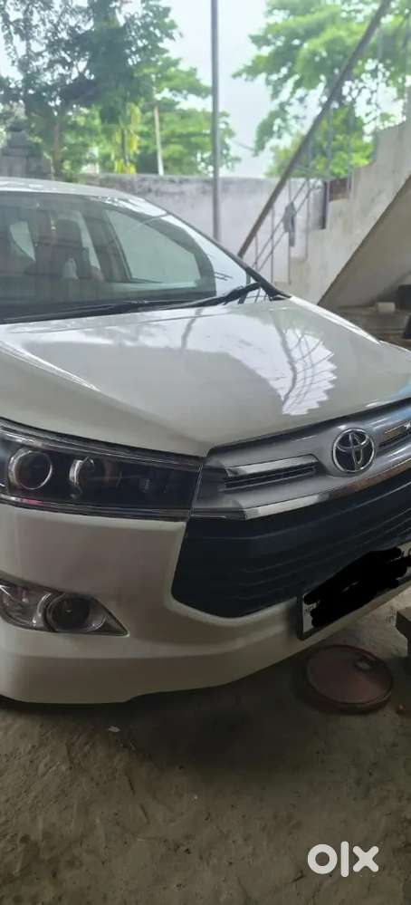 Toyota Innova Crysta 2017