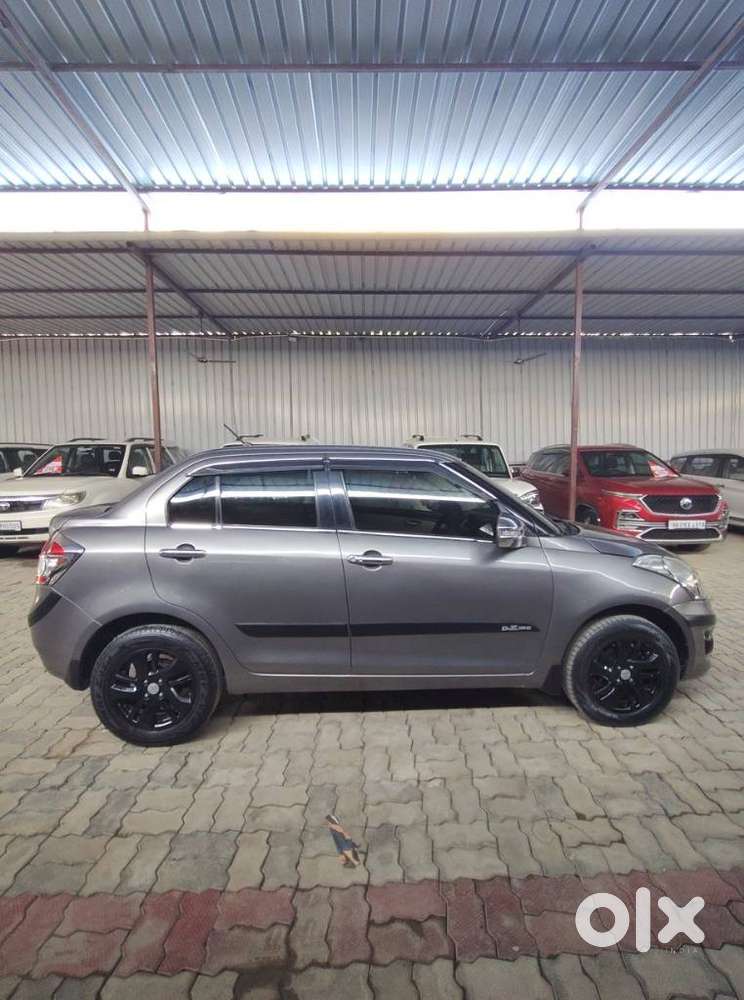 Maruti Suzuki Swift Dzire 1.2 Zxi Bsiv, 2013, Petrol