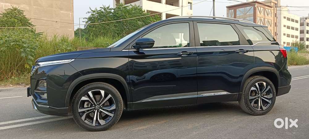 Mg Hector Plus Savvy Pro 1.5 Turbo Petrol Cvt 7 Str Dual Tone, 2025,..