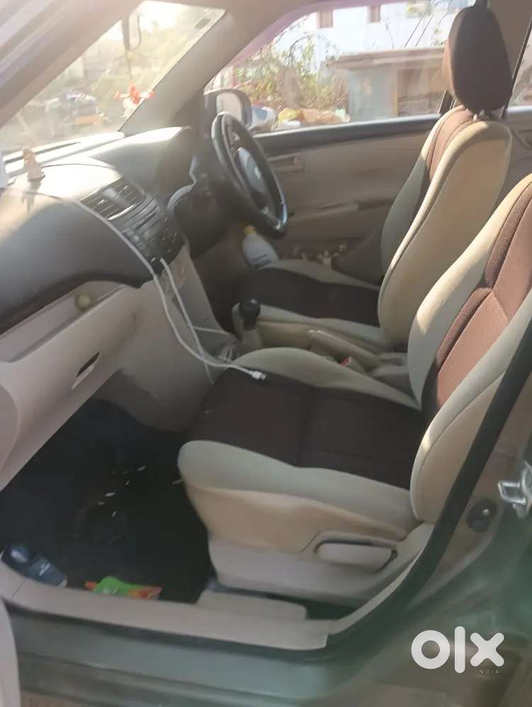 Maruti Suzuki Swift Dzire 2015 Diesel 840000 Km Driven