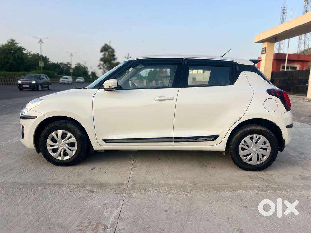 Maruti Suzuki Swift Vvt Vxi, 2021, Petrol