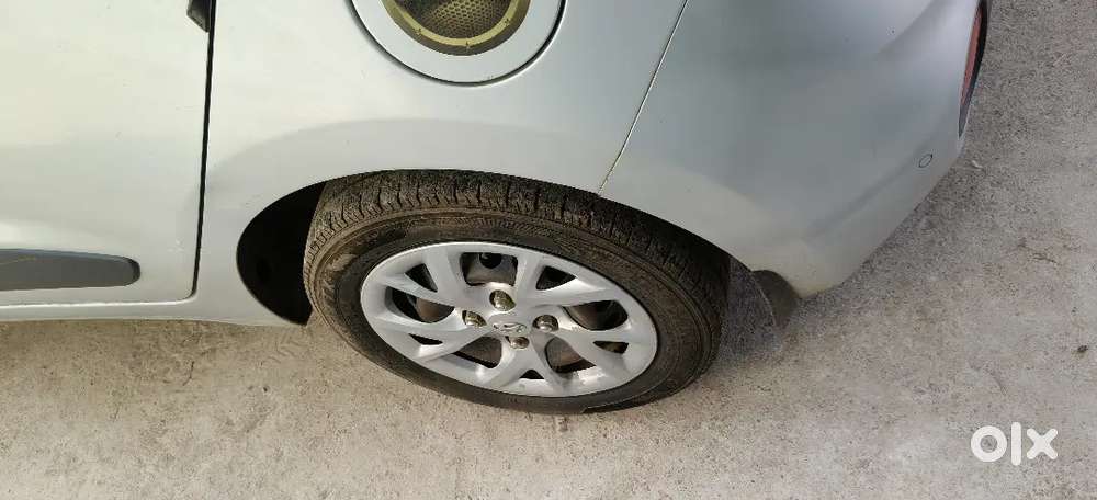 Tap Condition Hai 7 Seater Lena Hai