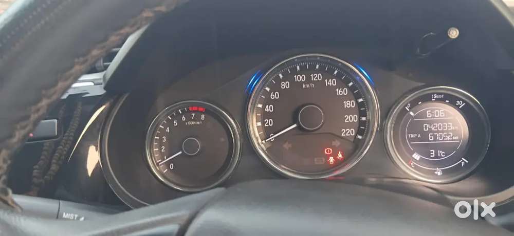 Honda City 1.5 V Mt (i-vtec) Petrol 2022