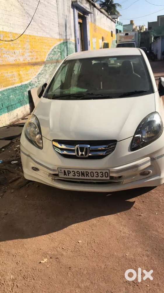 Honda Amaze 2014 Diesel 105000 Km Driven