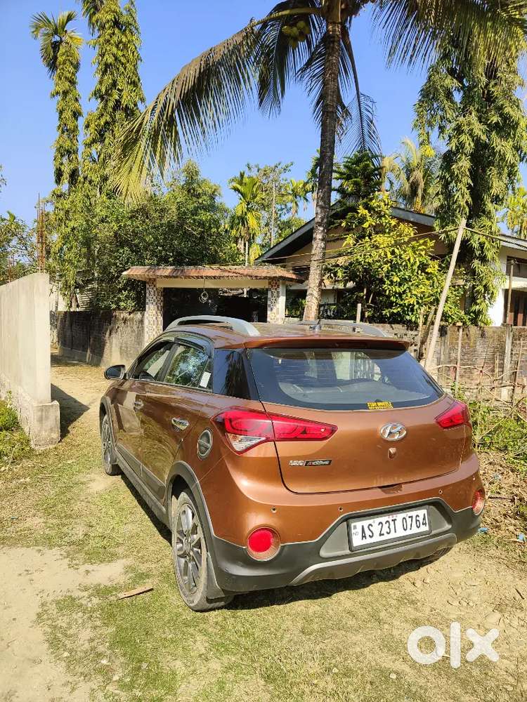 Hyundai I20 Active 2018 Petrol 32000 Km Driven