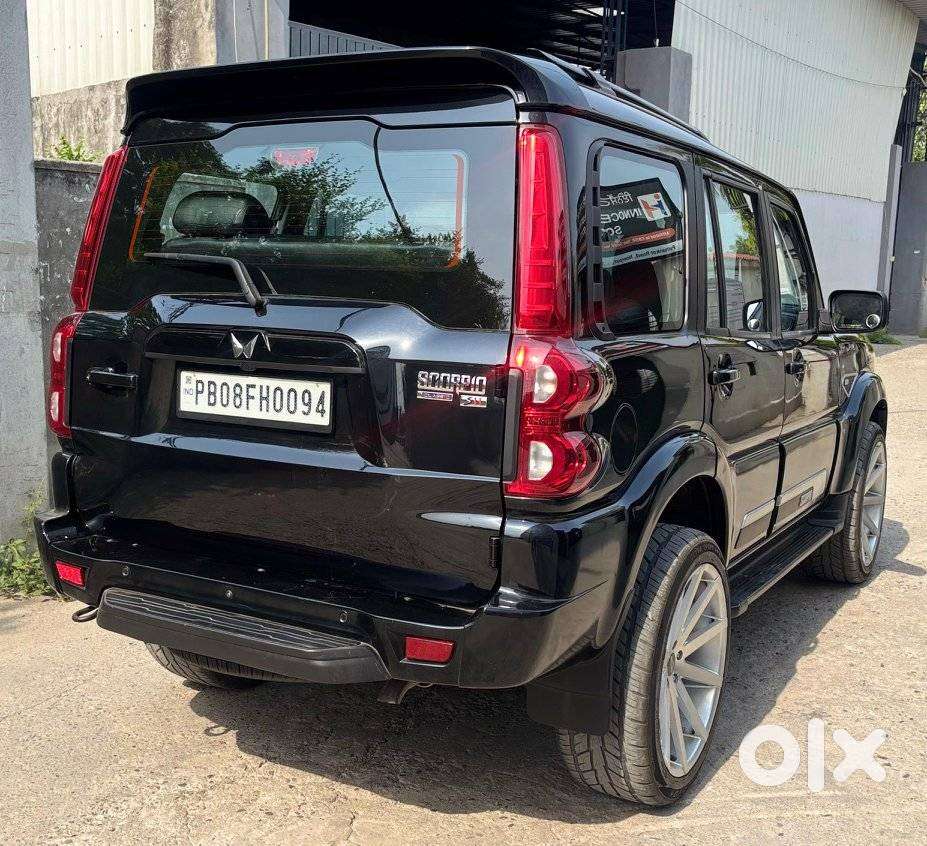 Mahindra Scorpio Classic, 2024, Diesel
