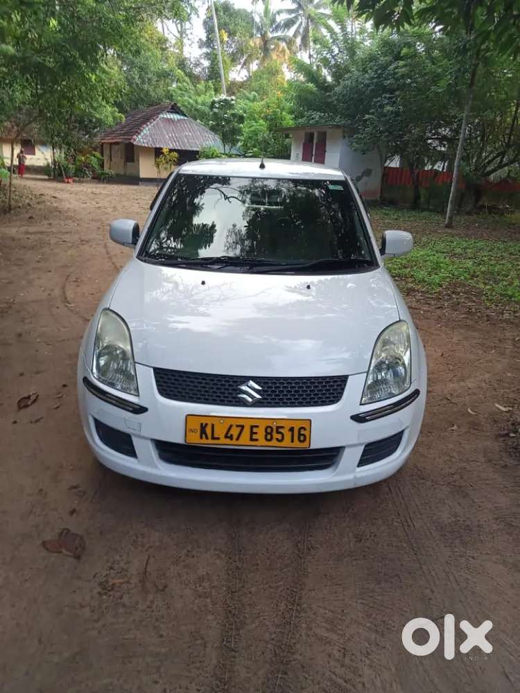 Maruti Suzuki Dzire 2015 Diesel 130000 Km Driven