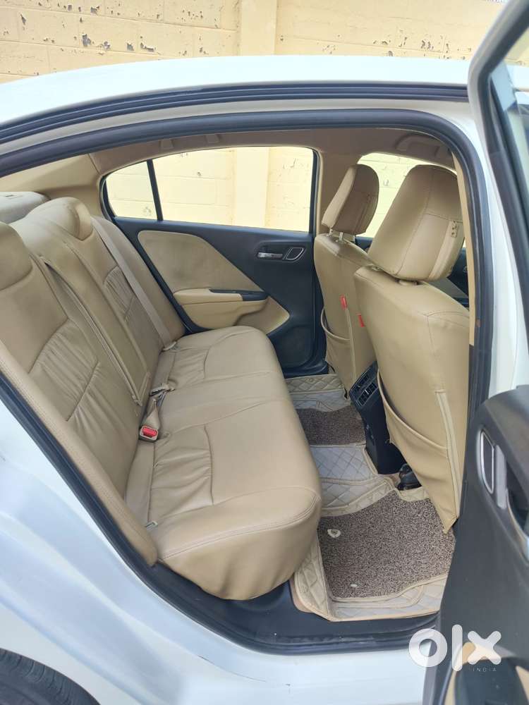 Honda City I-vtec V, 2017, Petrol