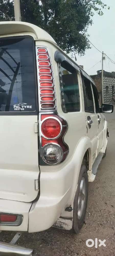 Mahindra Scorpio Classic 2012 Diesel Automatic