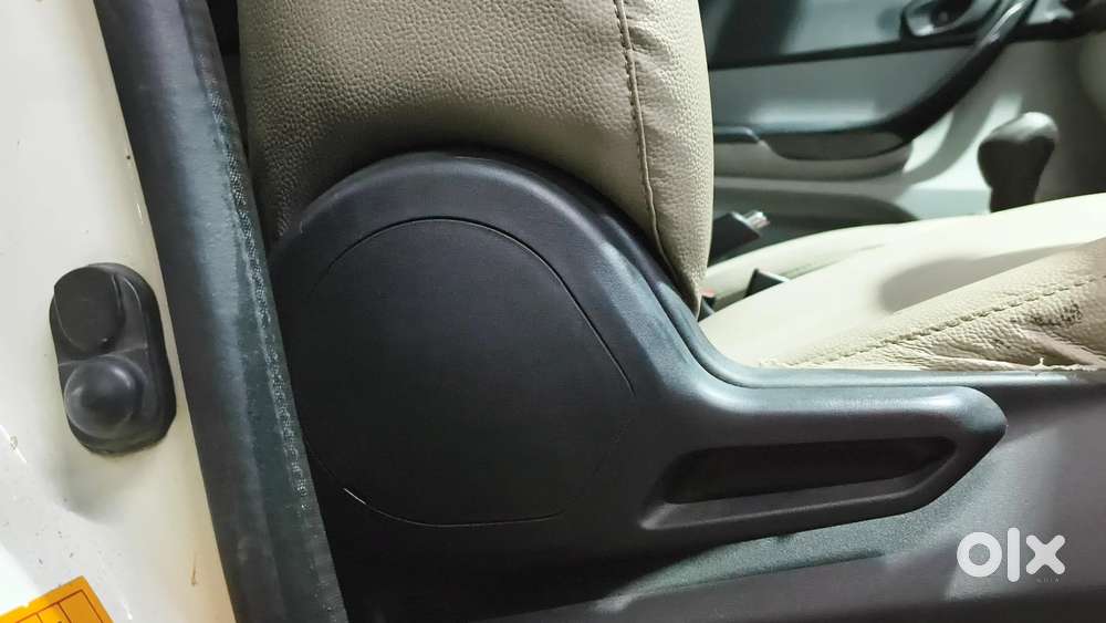 Tata Tiago Xe, 2020, Petrol
