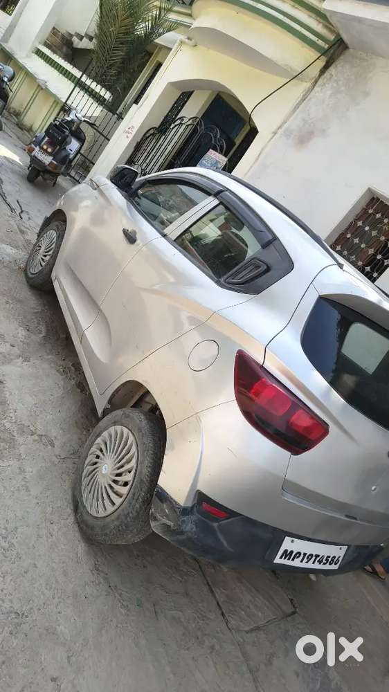 Mahindra Kuv 100 2019 Petrol Well Maintained