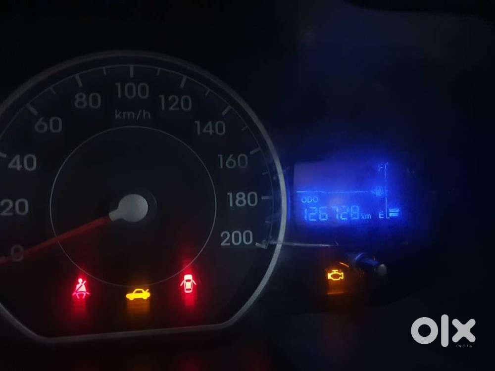 Hyundai I10 Sportz, 2013, Petrol