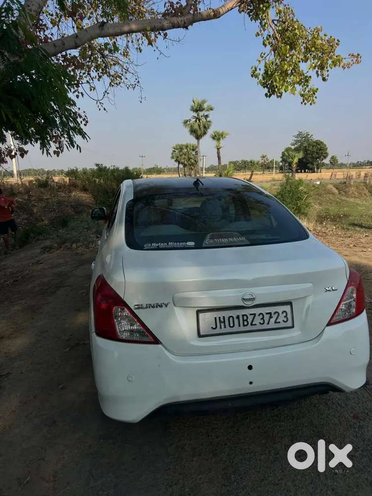 Nissan Sunny 2016 Cng & Hybrids Good Condition